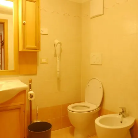 Hotel Garni Sella Cipriani Borgo Valsugana