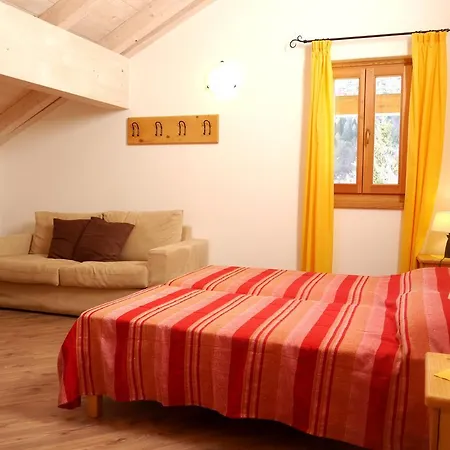 Garni Sella Cipriani 2*
