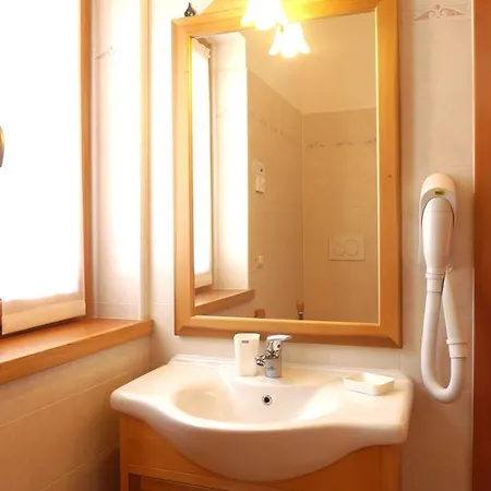 Garni Sella Cipriani Hotel 2*